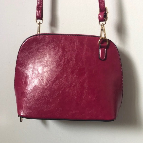 Darling Handbags - Red fushia purse